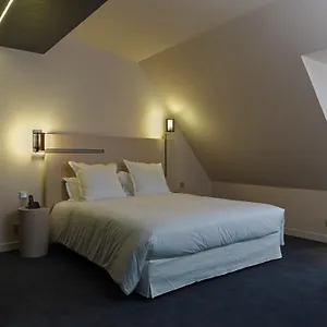 De Nell 5* Париж